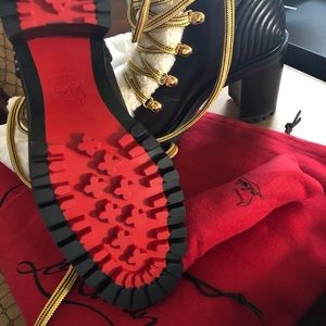 Christian Louboutin Yetita 70Calf/Shearling Boots!